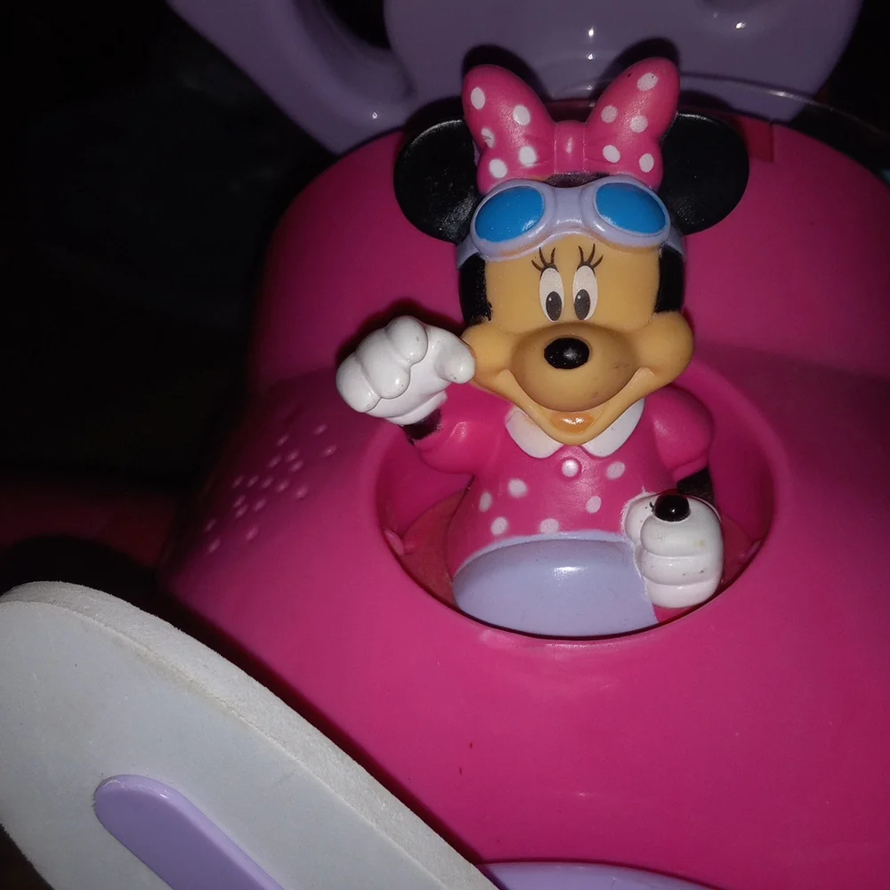 Ride On Minnie Mouse Airplane